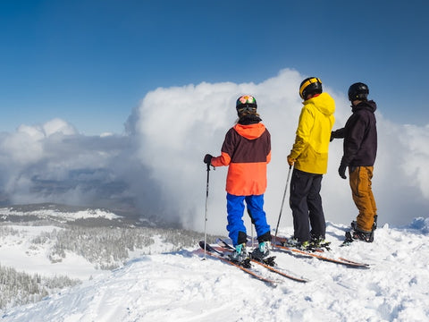 What You Need to Know Before Choosing a Ski/Snowboard Jacket