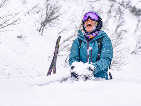 How to Choose the Right Equipment for First-Time Student Skiers