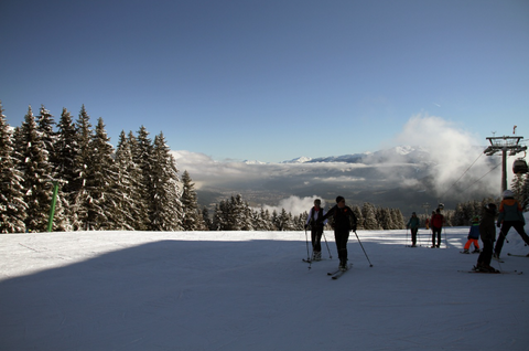 Skiing Holidays in the USA: Family-Friendly Skiing and Snowboarding Spots