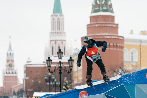 All the Different Styles of Snowboarding