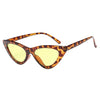キャットアイサングラス女性小さな三角形ヴィンテージサングラス赤女性トレンドストリート UV400 レディースシェード眼鏡