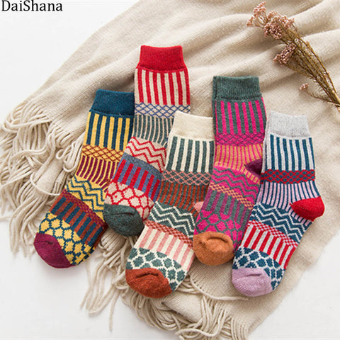 DAISHANA ถุงเท้าผ้าวูลอบอุ่น - Women's